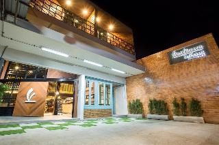 Koenji Guest House & Bar Chiang Mai otel fotoğrafı
