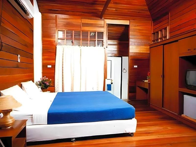 Utopia Resort - Genel