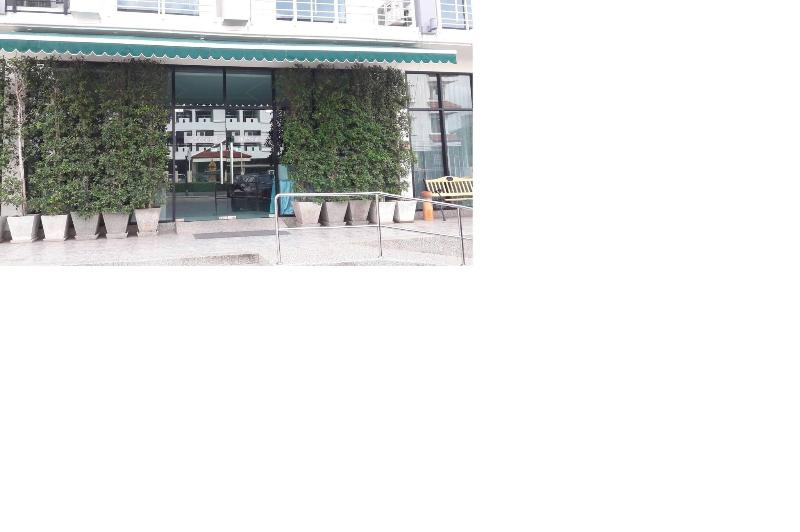 U Place Korat - Genel