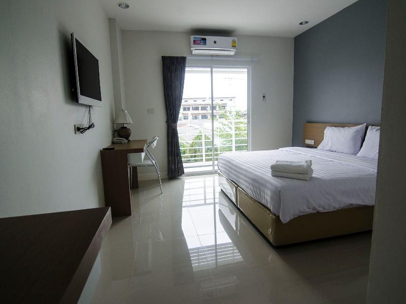 U Place Korat - Genel