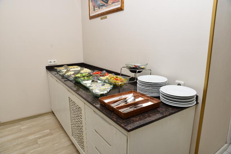 Ilkay Hotel - Lobi