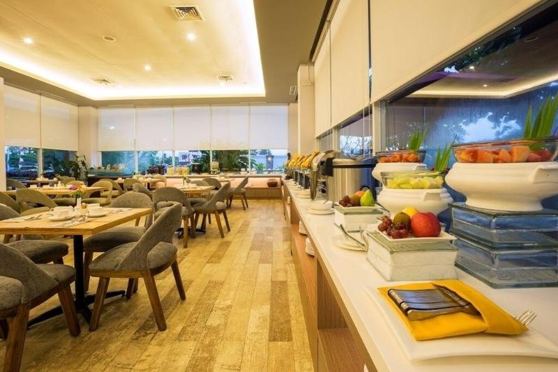 Horison Ultima Timika - Restoran