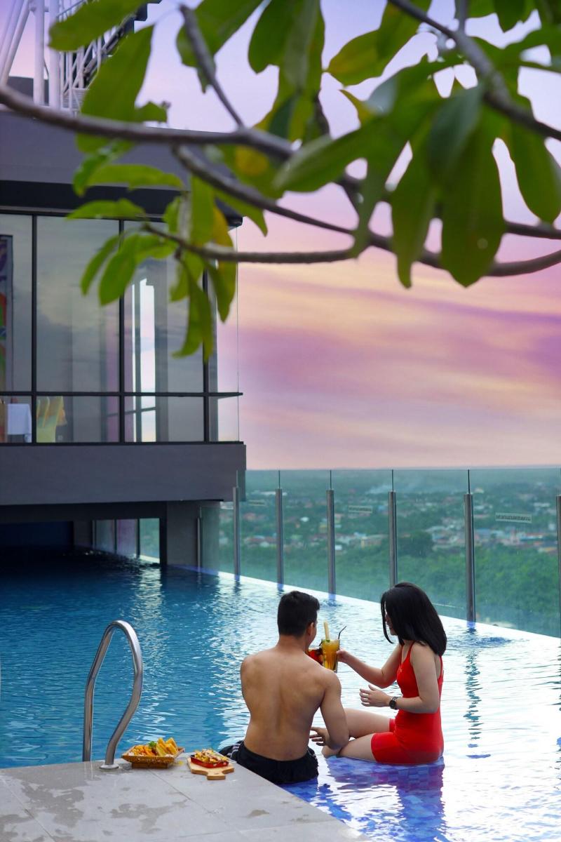The Zuri Pekanbaru - Havuz