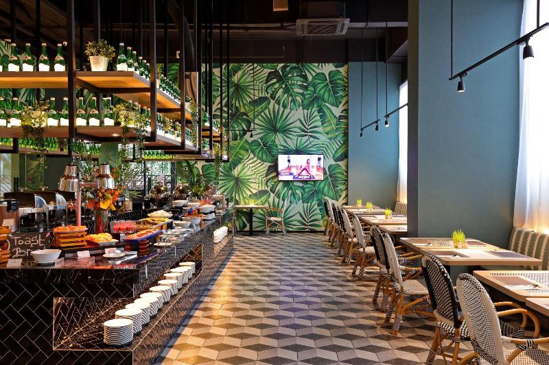 The Zuri Pekanbaru - Restoran