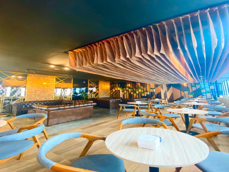 Zoom Hotel Mulawarman - Restoran