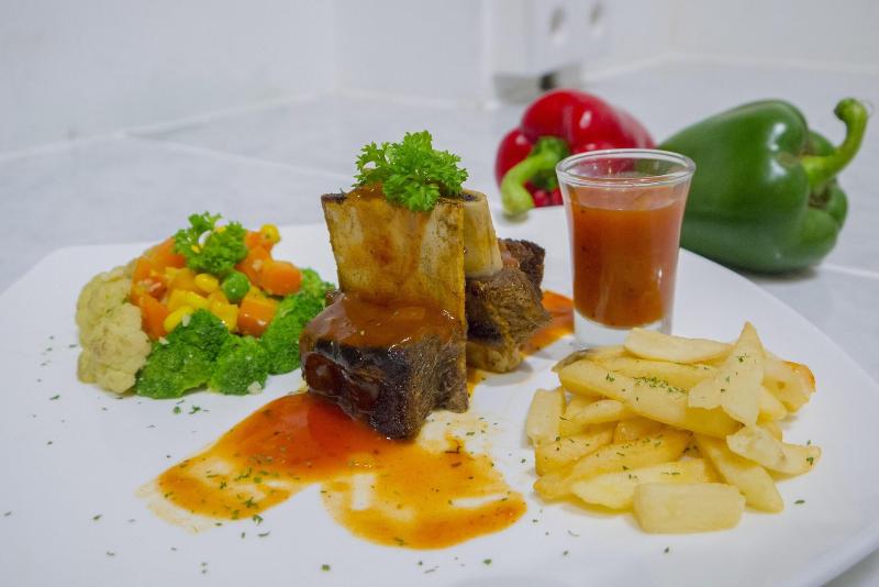 Radja Art and Boutique Hotel - Restoran