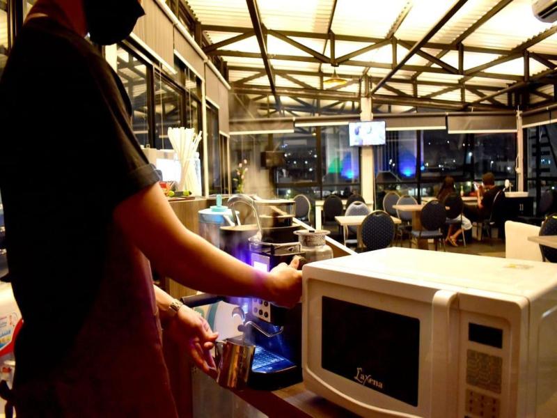 Aruuman Simpang Lima - Bar