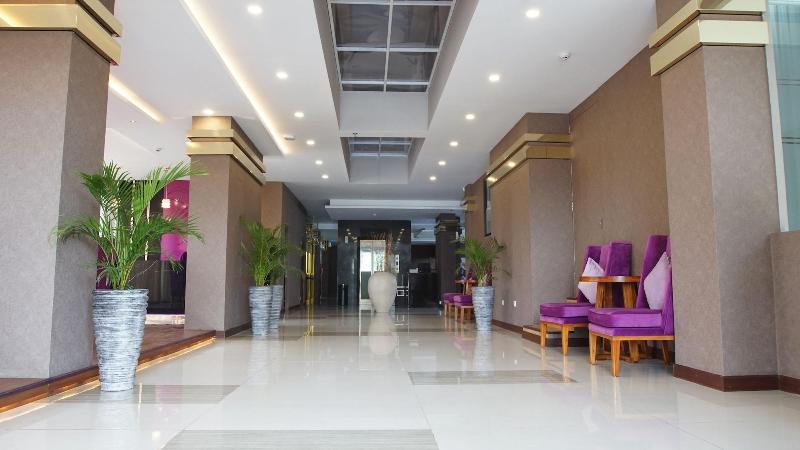 Horison Inn Alaska Semarang (Formerly The Alaska) - Lobi