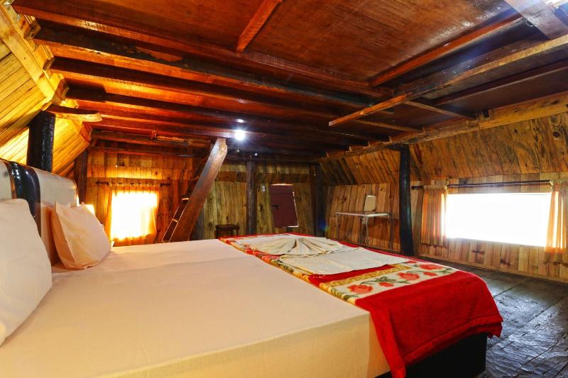 Tuk Tuk Timbul Bungalows by ZUZU - Oda