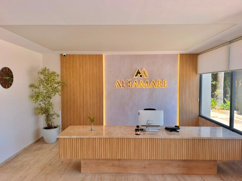 Altamare By Luna Collection - Lobi