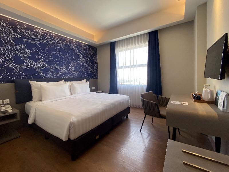 Luminor Hotel Sidoarjo - Oda