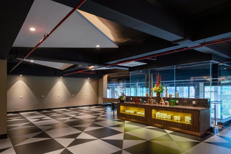 Luminor Hotel Sidoarjo - Restoran