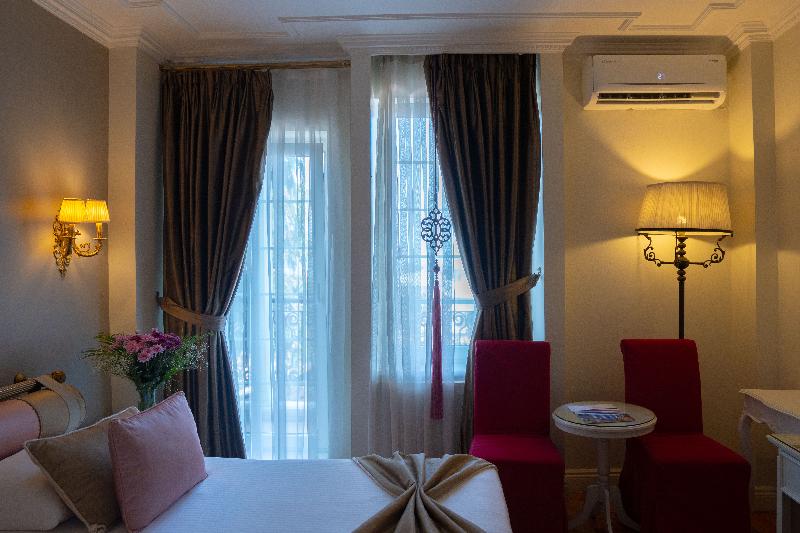 Avicenna Hotel - Oda