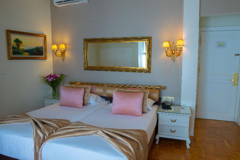 Avicenna Hotel - Oda