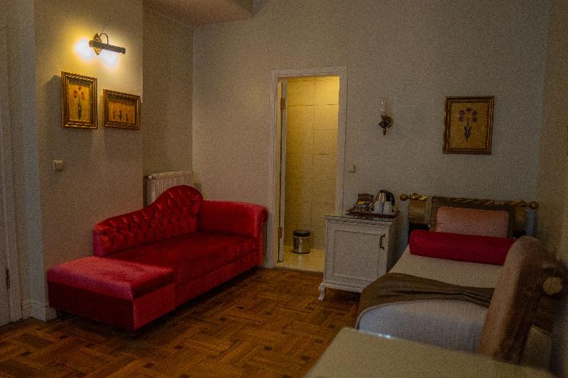 Avicenna Hotel - Oda