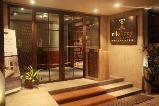 Nite and Day Surabaya Kedungdoro otel fotoğrafı