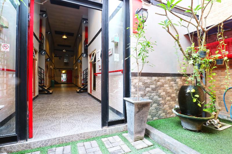 Kamariska Hostel by ZUZU - Genel