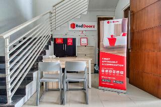 Formerly RedDoorz near Surabaya Zoo fotoÄŸrafÄ±