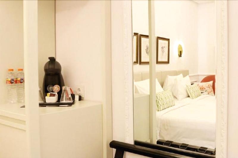 Brava Suites by Zia Surabaya - Oda