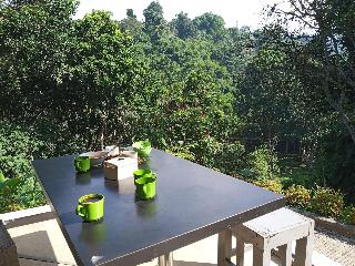 Bantal Guling Villa Lembang otel fotoğrafı