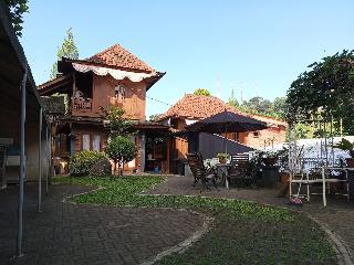 Bantal Guling Villa Lembang fotoÄŸrafÄ±