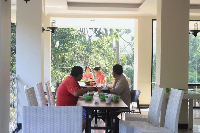Bantal Guling Villa Lembang - Restoran