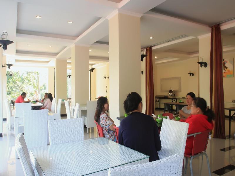 Bantal Guling Villa Lembang - Restoran