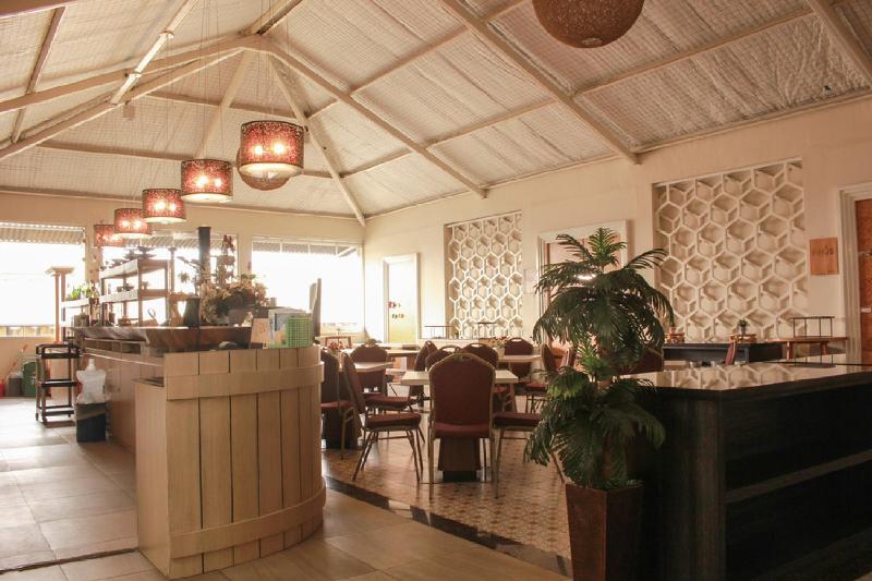 Formerly Reddoorz Premium Near Bandung Station - Restoran