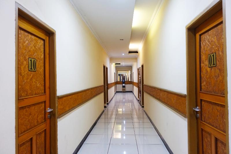 Saung Balibu Hotel - Lobi