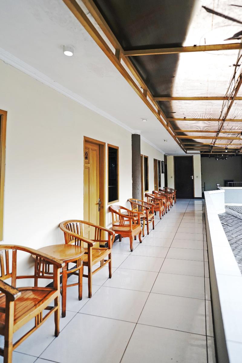 Saung Balibu Hotel - Lobi