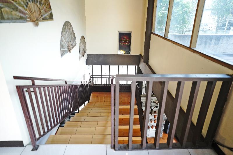 Saung Balibu Hotel - Lobi
