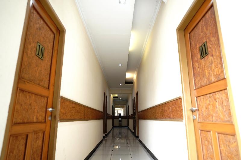 Saung Balibu Hotel - Lobi