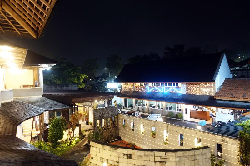 Saung Balibu Hotel - Genel