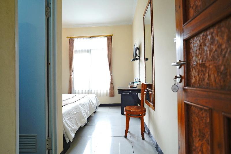 Saung Balibu Hotel - Oda