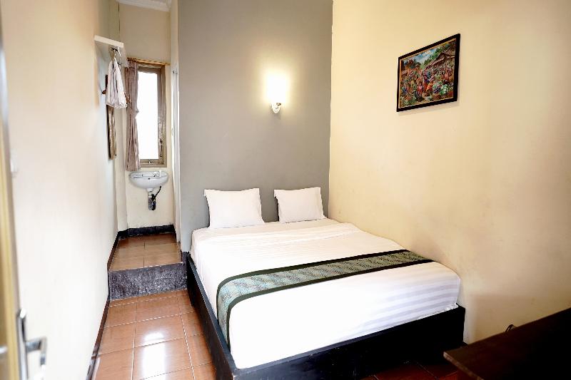 Saung Balibu Hotel - Oda