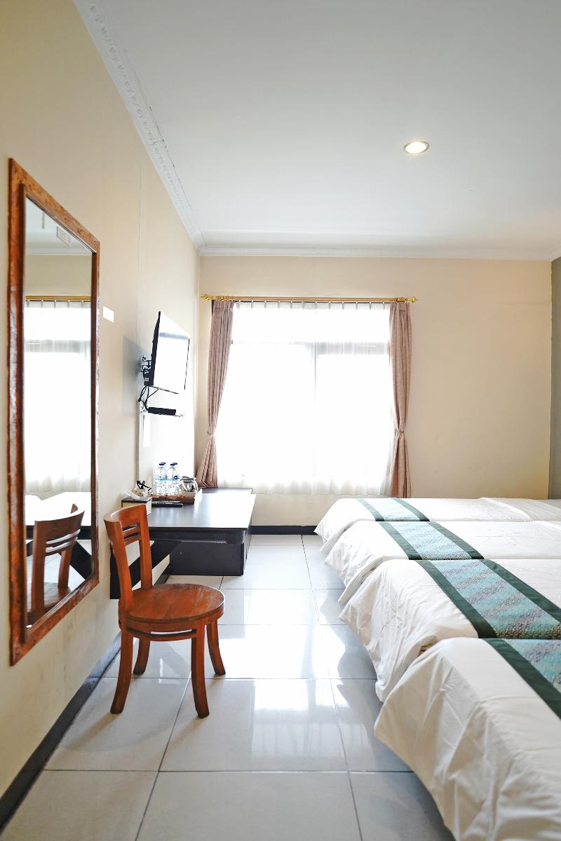 Saung Balibu Hotel - Oda