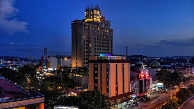 Sovrano Hotel Batam - Genel