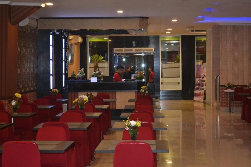 Puncak Budget Bangka - Restoran