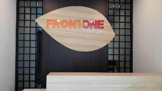 Three Eight Front One Boutique Batu fotoÄŸrafÄ±