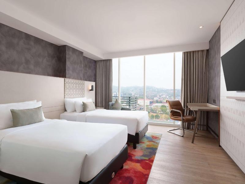 Golden Tulip Springhill Bandar Lampung - Oda