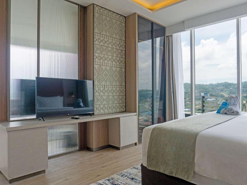 Golden Tulip Springhill Bandar Lampung - Oda