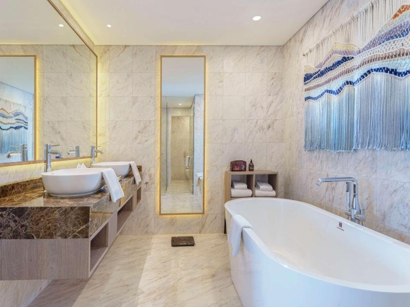 Golden Tulip Springhill Bandar Lampung - Oda