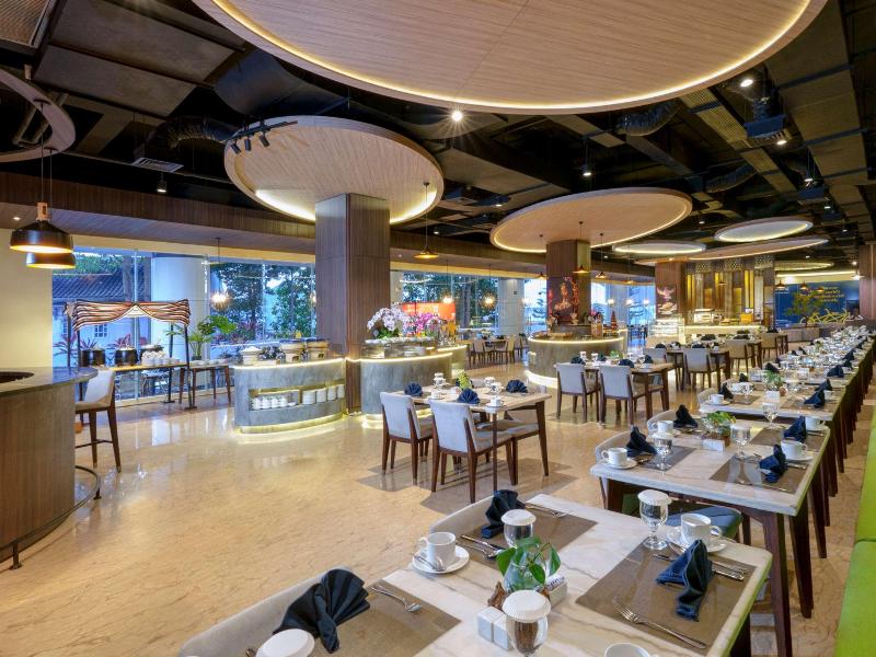 Golden Tulip Springhill Bandar Lampung - Restoran
