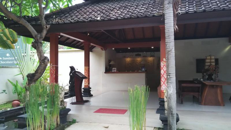 Hotel Melamun - Lobi