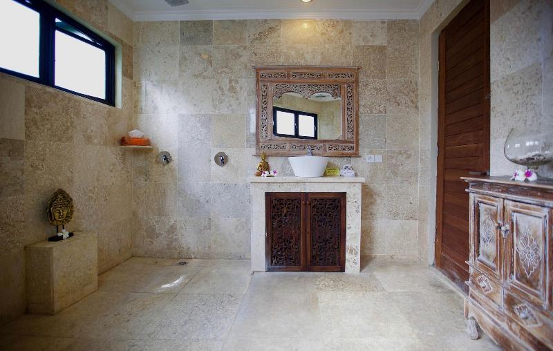 Bayshore Villas - Lobi