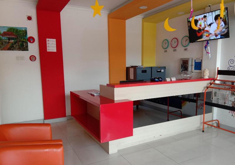 Green Red Hotel Syariah Jombang (Formerly Front On - Lobi