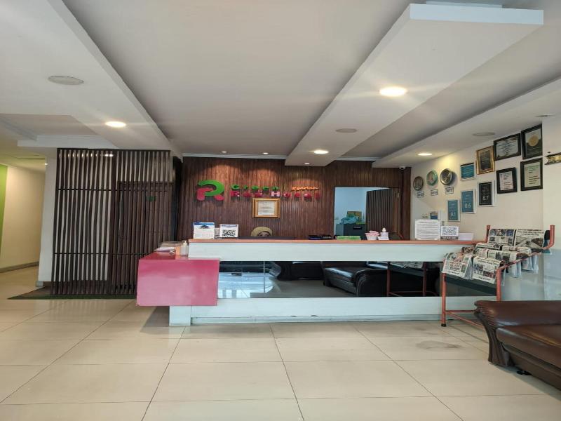 Green Red Hotel Syariah Jombang (Formerly Front On - Lobi