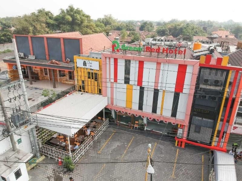 Green Red Hotel Syariah Jombang (Formerly Front On - Teras