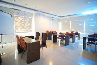 Oyo 1477 Athar 88 Hotel fotoÄŸrafÄ±