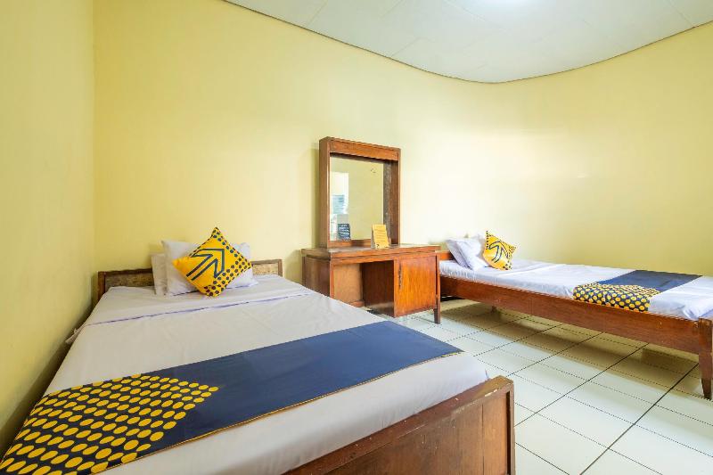 Oyo 1970 Hotel Priangan - Oda